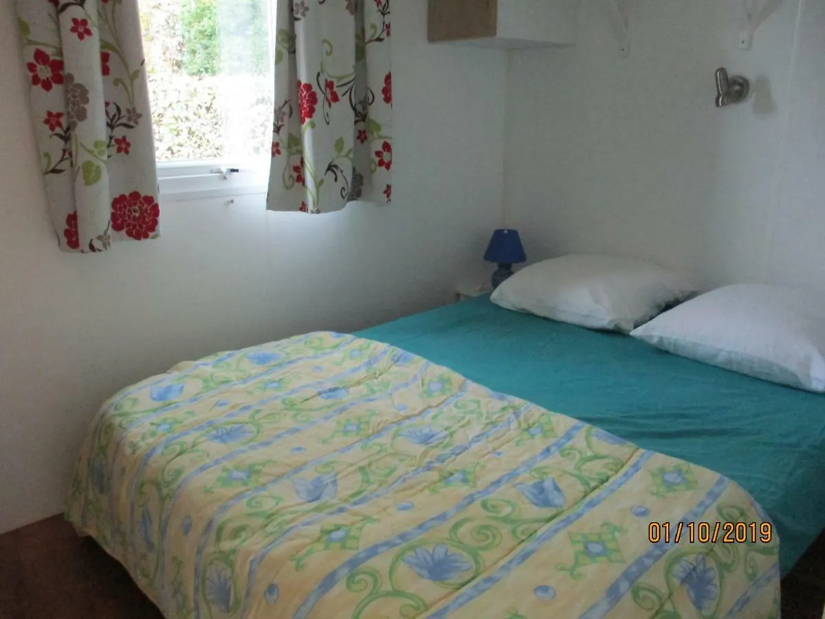 キャンプ場 Les Mobile Home De Kerroyal Garlan