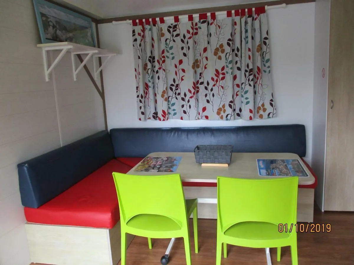 Les Mobile Home De Kerroyal Garlan
